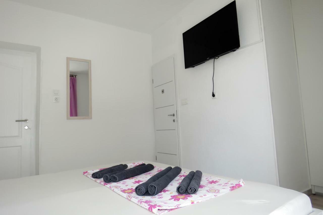 Lux Dalmatia I & R Hotel Makarska Buitenkant foto