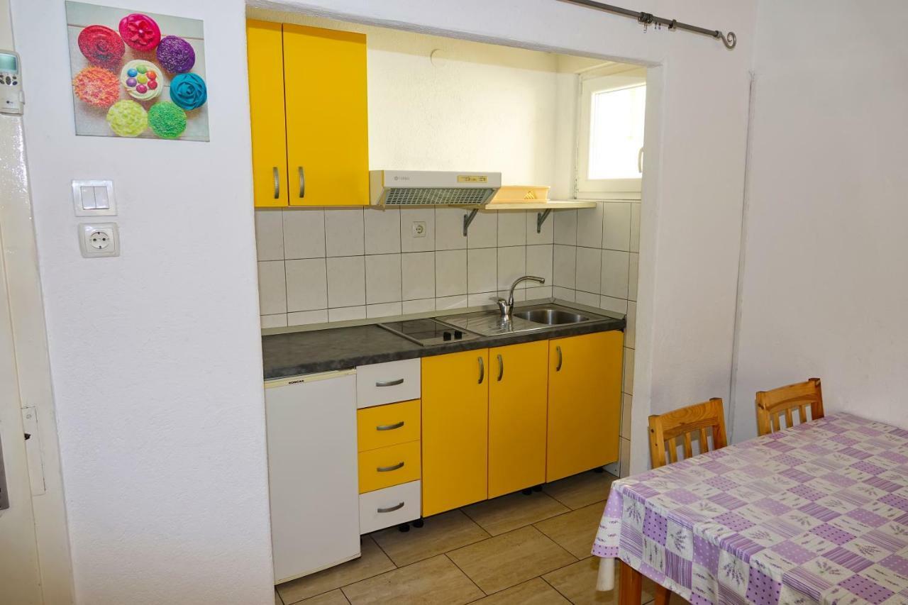 Lux Dalmatia I & R Hotel Makarska Buitenkant foto