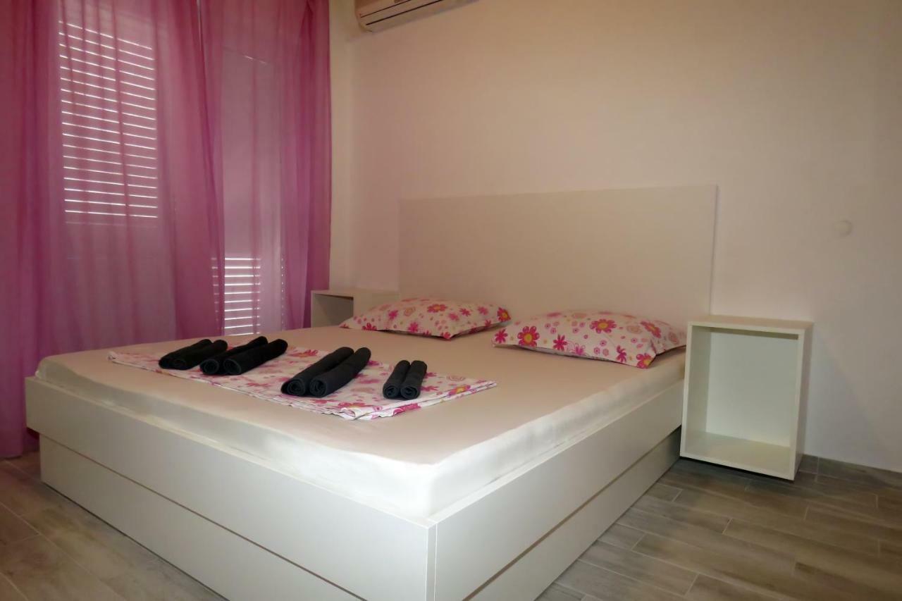 Lux Dalmatia I & R Hotel Makarska Buitenkant foto